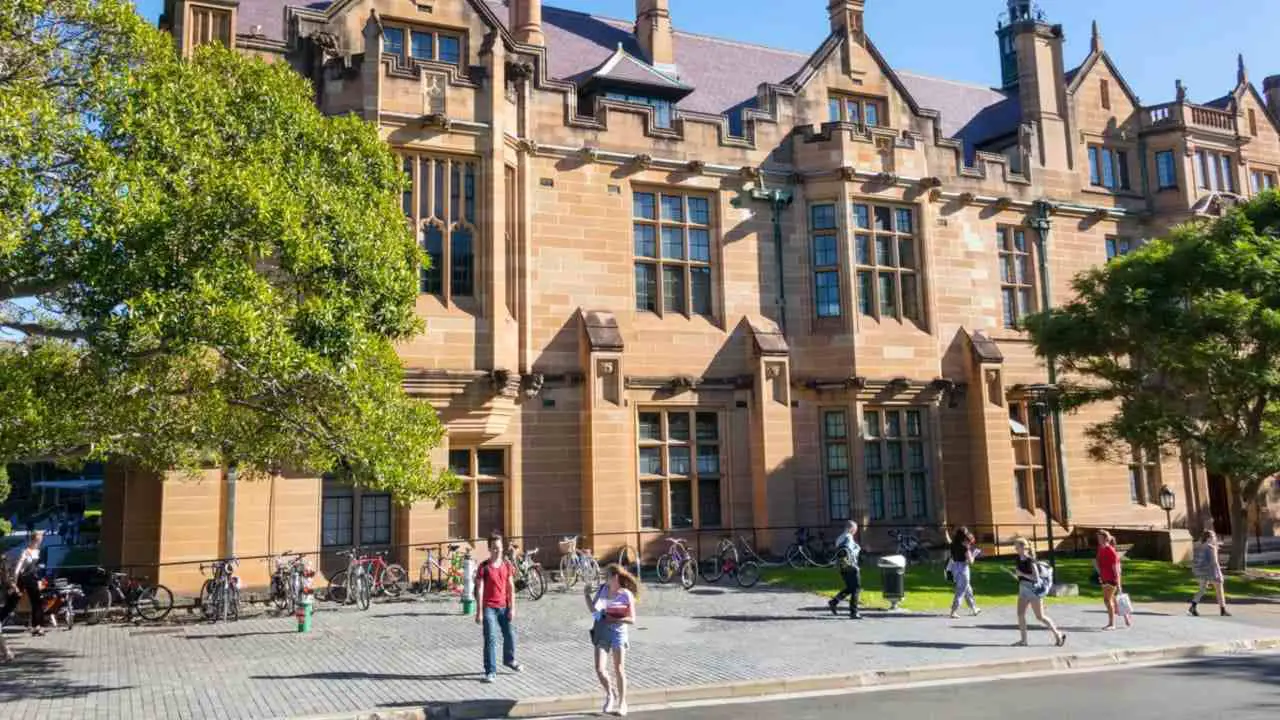 5 Best Universities in Australia for International Students