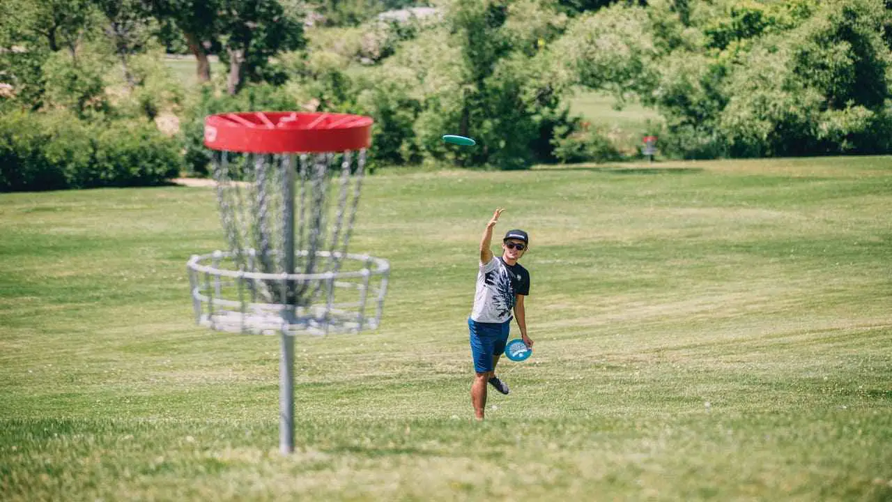 Best Disc Golf Courses in Denver